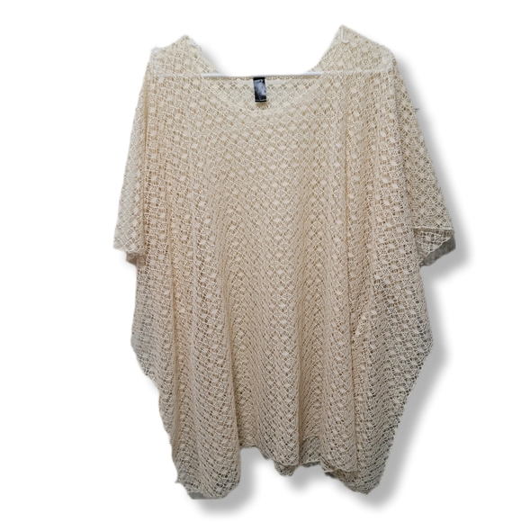 Tempo Cream Loose Knit Boho Layering Lightweight Poncho - Picture 2 of 11
